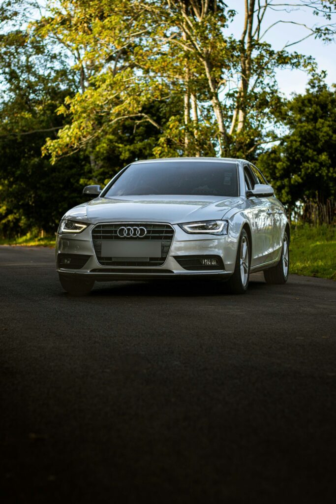 Dummy Audi bilfoto – foto: Phil Desforges / Unsplash